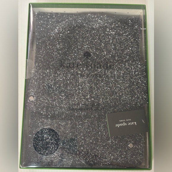 KATE SPADE METALLIC BEANIE & SCARF BOXED GIFT SET IN GUNMETAL - Picture 2 of 7